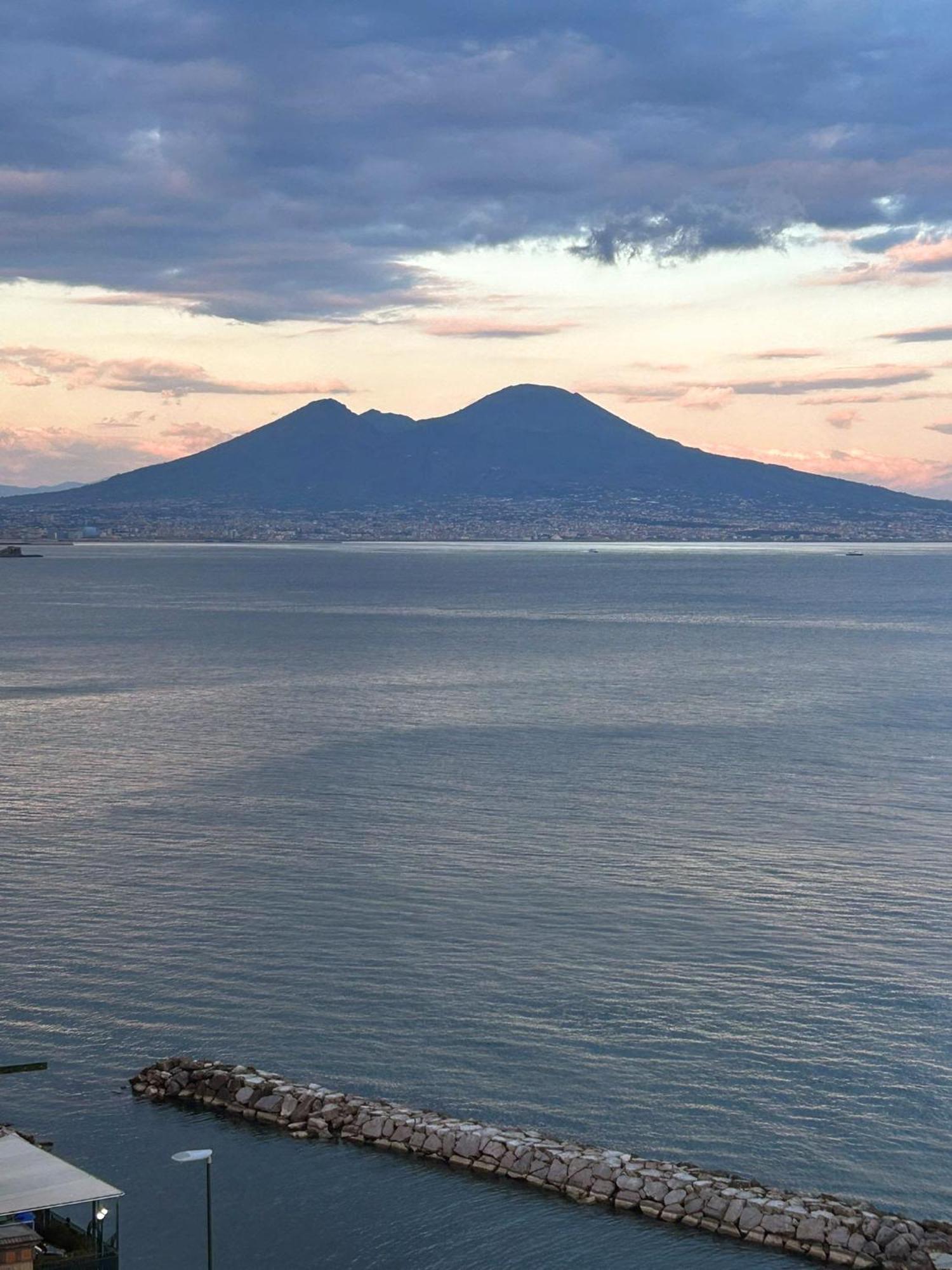 Modern Hospitality Naples Exclusive Stay Kültér fotó