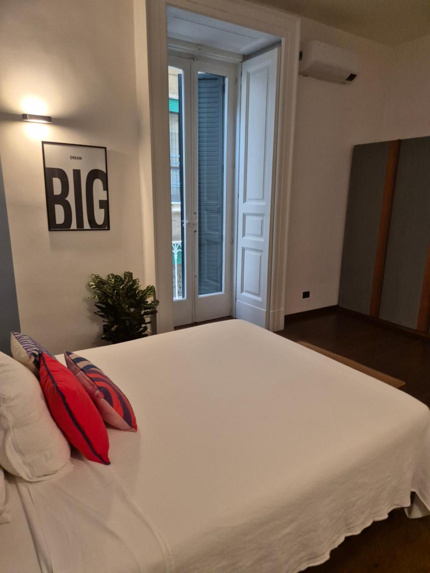 Modern Hospitality Naples Exclusive Stay Kültér fotó